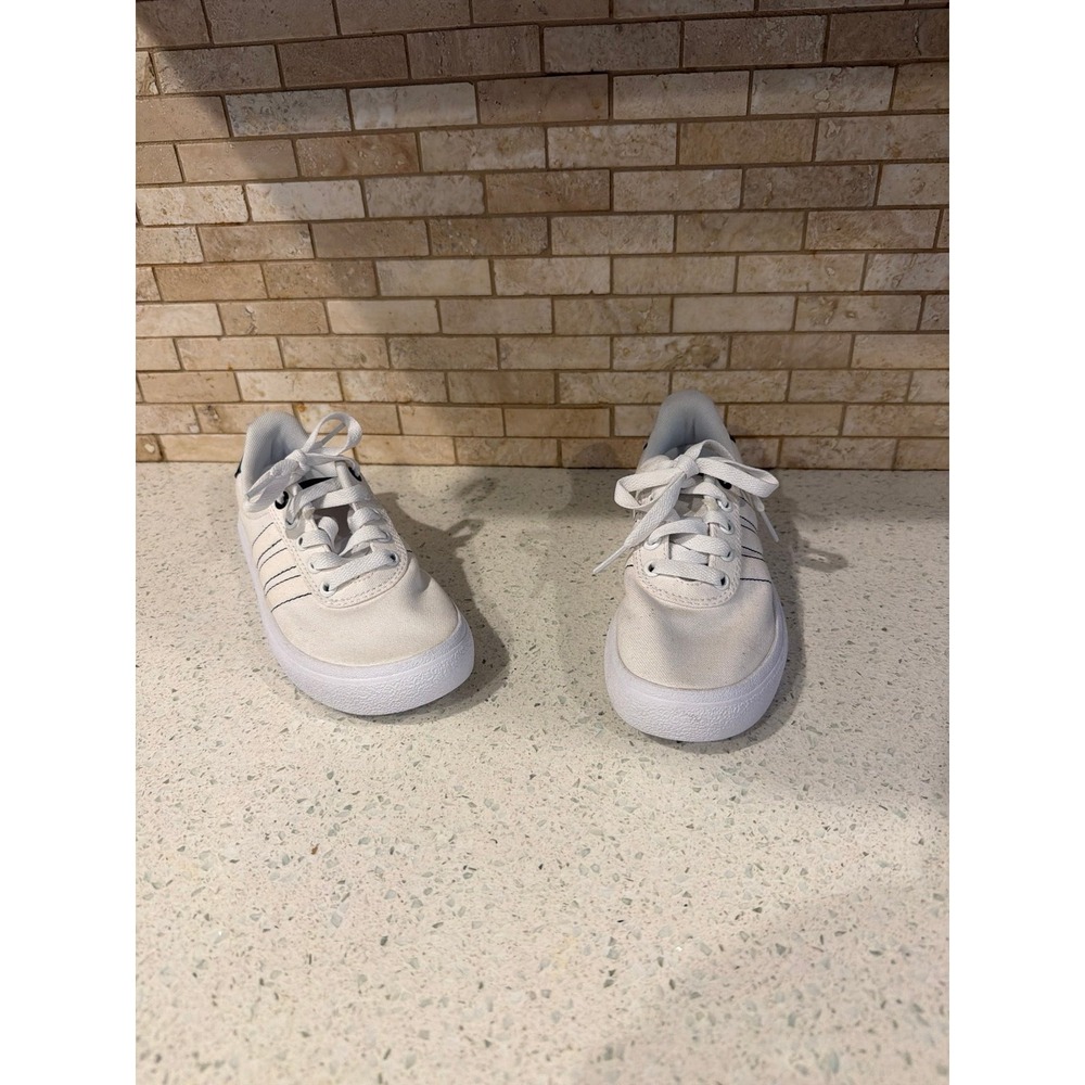 Adidas Kids White Canvas Sneakers Youth Size 1.5 US Black Stripe Lace Up Shoes